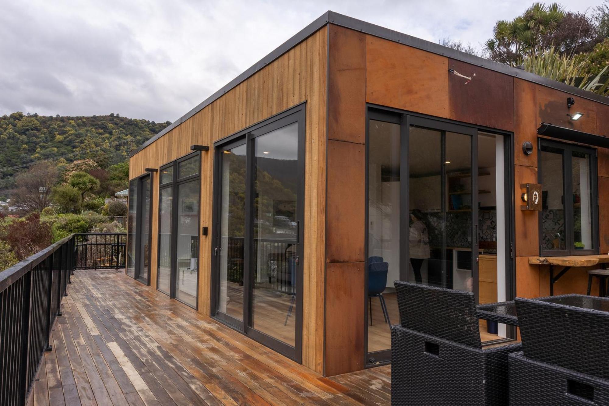Firkins Retreat, Picton Villa Exterior photo